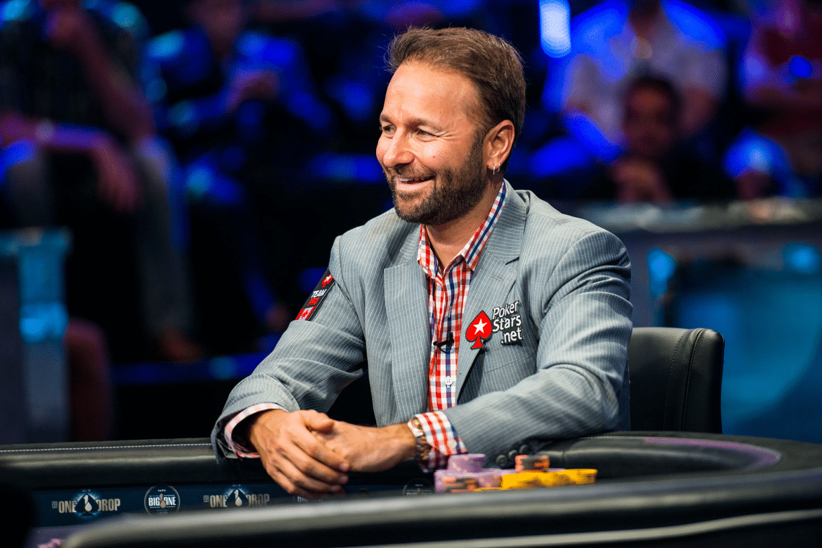 Como ser jogador de poker profissional: dicas e estratégias