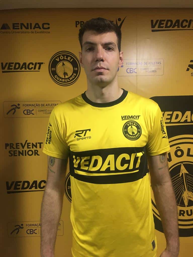 ‘Superliga é impiedosa’, define Alejandro em exclusiva