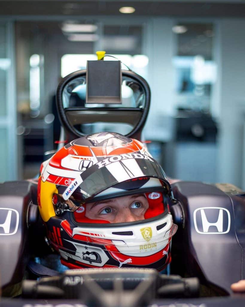 Lawson se prepara para primeiro teste oficial na Fórmula 1