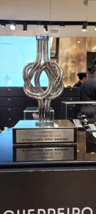 Troféu de campeão da Stock Car é apresentado em São Paulo