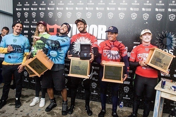 Lucas Chumbo vence torneio nas ondas gigantes de Nazaré