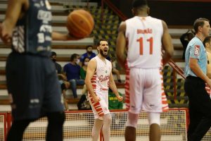 Demétrius Ferracciú elogia Danilo Fuzaro antes de jogo decisivo: “Tem crescido nos momentos importantes”