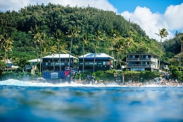 Devido as pequenas ondas, Billabong Pro Pipeline é adiado