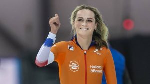 Patinação em Velocidade tem recorde e primeiro ouro para anfitriões