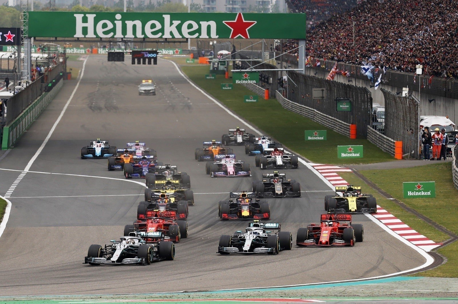Formula 1 anunciou obrigatoriedade da vacinação contra a covid-19
