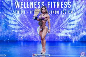 Katrine Mendonça é campeã Wellness no Novice Open 2022 pouco antes de ir para o Arnold Classic