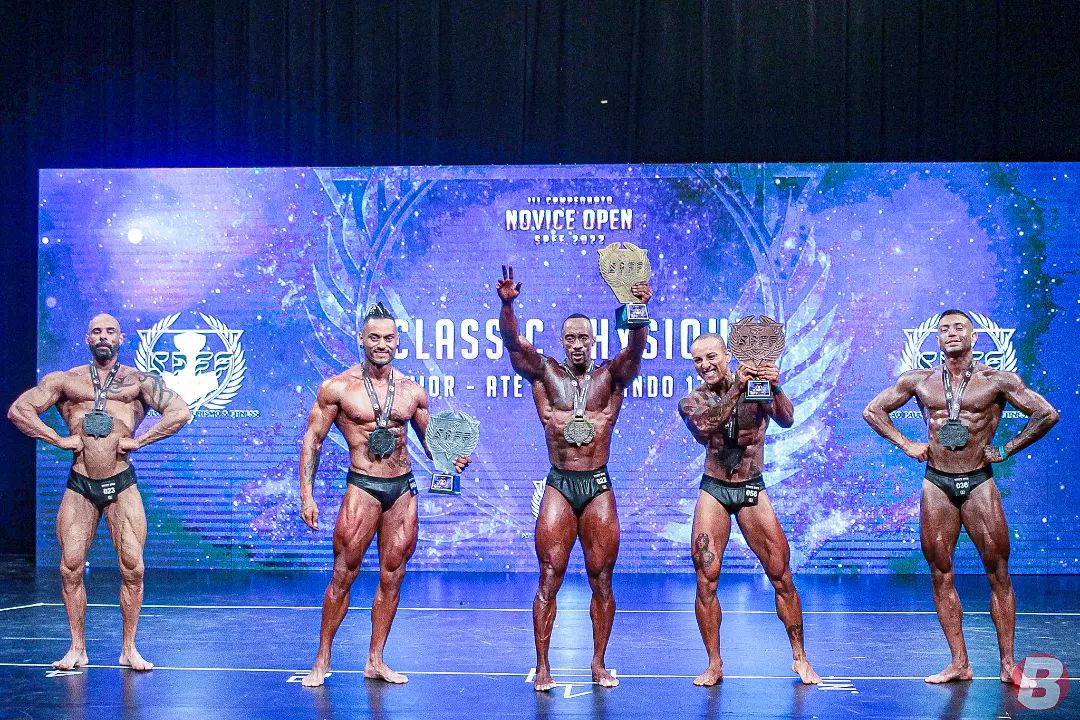 Contra 16 atletas, Thiago do Nascimento é campeão do Classic Physique Sênior até 1,78 cm