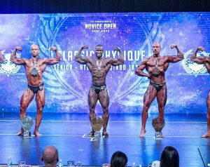 Tyson Tigre campeão da Classic Physique Sênior até 1,83 cm no Novice Open 2022