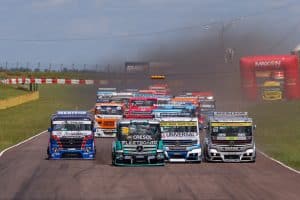 Copa Truck: Após acidente, Roberval e Fabiano passam bem