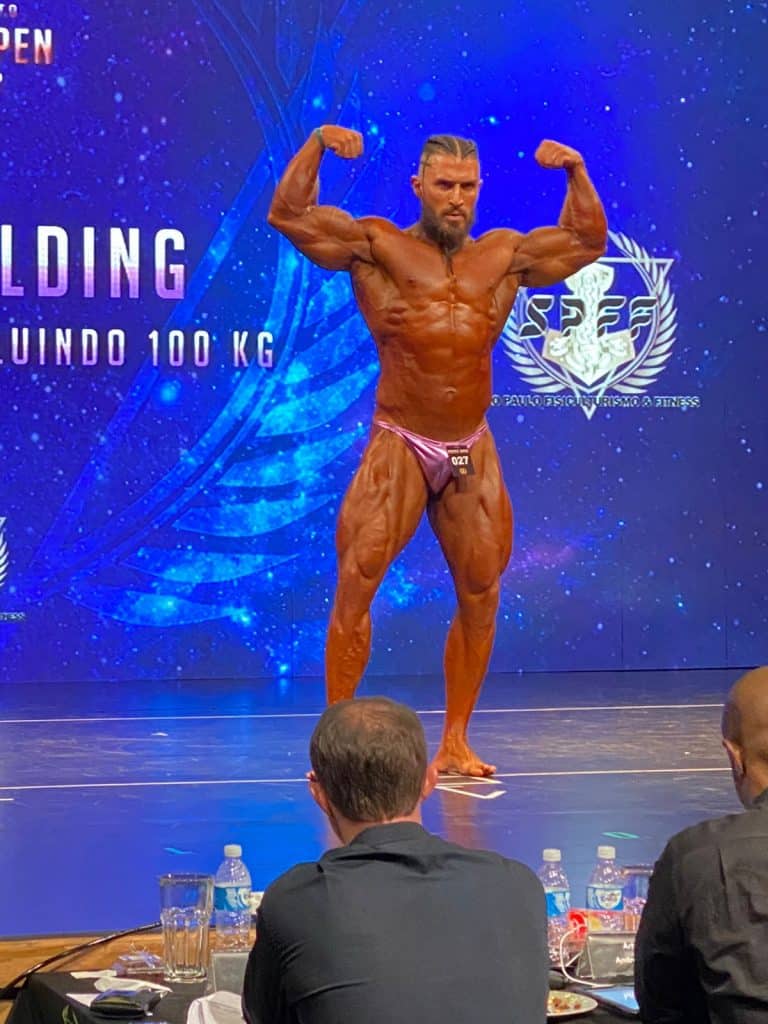 "Nino" Mota é campeão da Bodybuilder até 100 kg e conquista o público com visual diferenciado