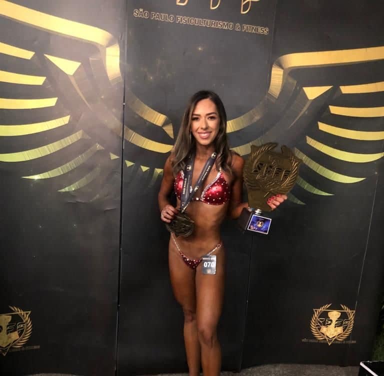 Laiany Lima se torna campe&atilde; da categoria Bikini at&eacute; 1,63 cm no Novice Open 2022