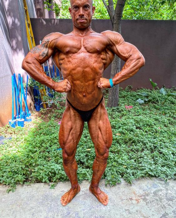 Robson Almeida supera per&iacute;odo conturbado e conquista overall no Novice Open 2022