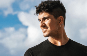 Gabriel Medina anuncia sua volta ao Tour