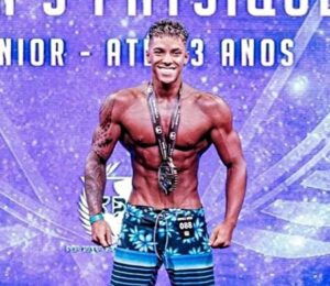 Jean Lourenço vence obstáculos e conquista o top 1 da Men’s Physique Junior no Novice Open 2022