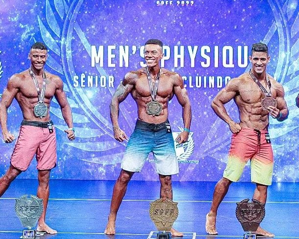 Diogo Monteiro é campeão da Men’s Physique Sênior no Novice Open 2022
