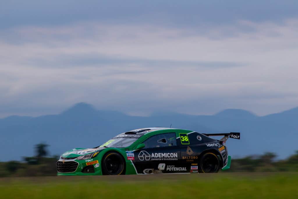 Stock Series: aniversariante da semana, Muggiati mira liderança
