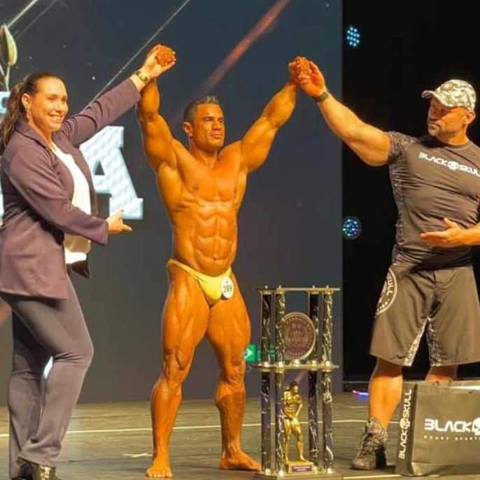 Fisiculturista Alex Sandro é campeão Overall da categoria Bodybuilder