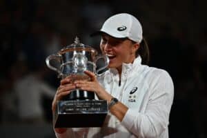 Iga Swiatek é bicampeã de Roland Garros