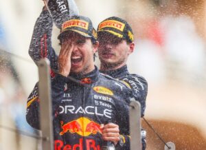 Sergio Pérez consegue brigar pelo título?