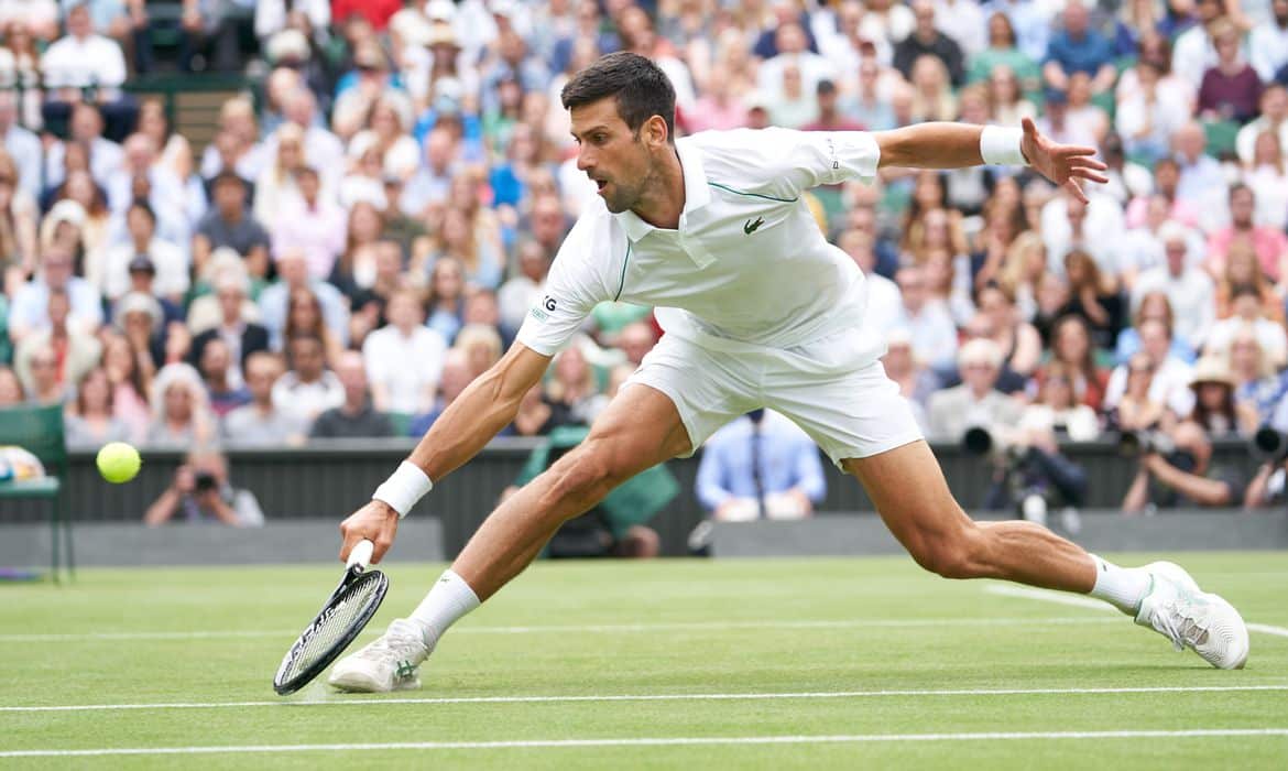 Pela 14ª vez, Djokovic está nas oitavas de Wimbledon