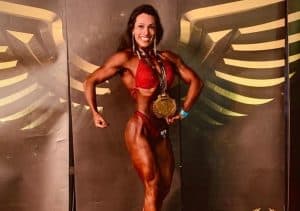 Simone Bazaglia é campeã da categoria Figure do Miss e Mister 2022
