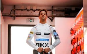 Após declarações de Ricciardo, McLaren F1 confirma apoio ao piloto