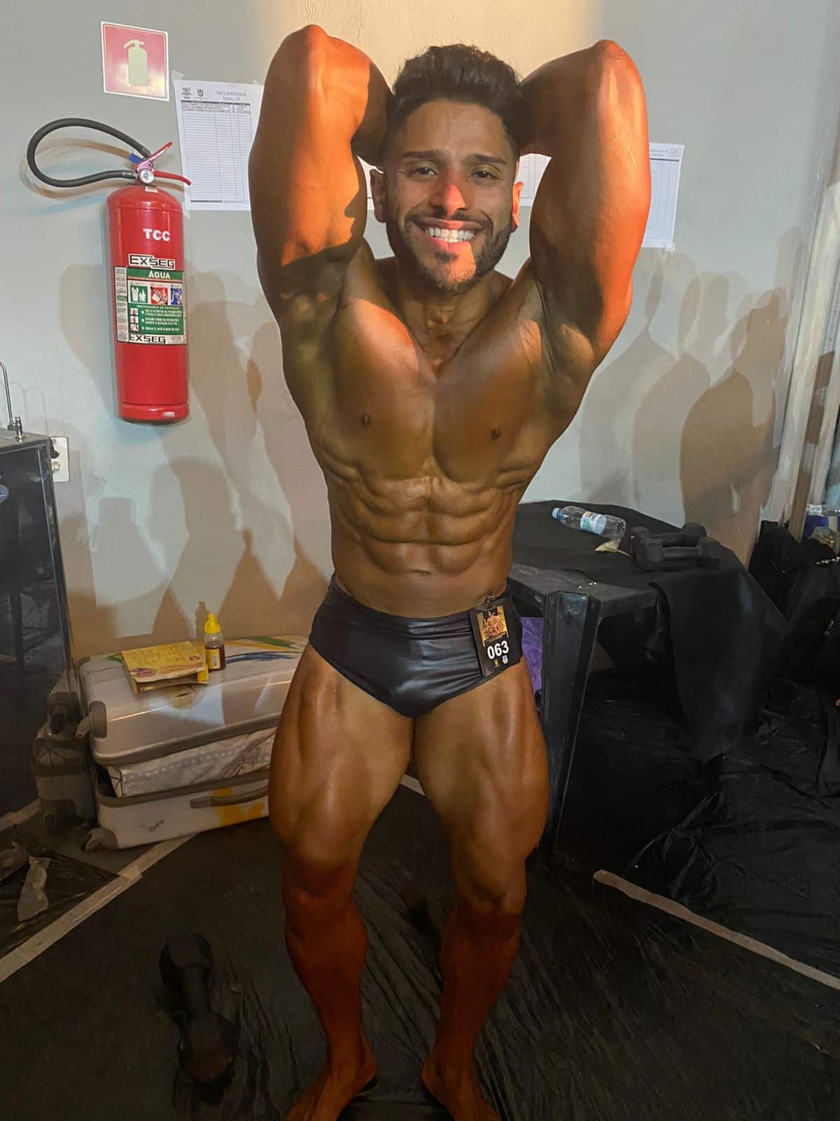 Fisiculturista Alexandre Souza afirma ter sonho realizado após estrear no fisiculturismo