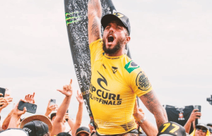 WSL Finals: Filipe Toledo bate Italo Ferreira e conquista seu primeiro título mundial