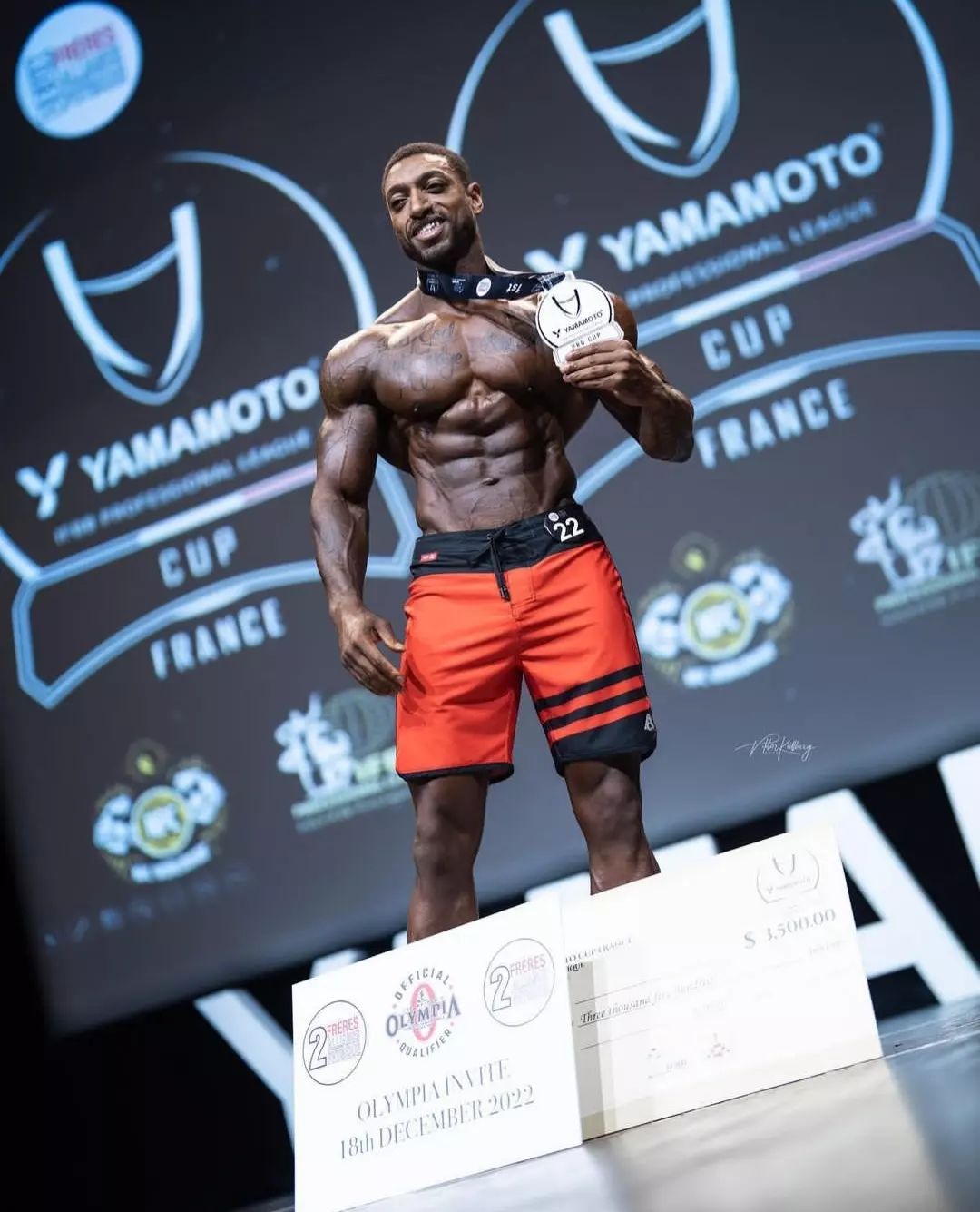 Men’s Physique Yamamoto France Pro Champion 2022 – Emile Walker conquista vaga