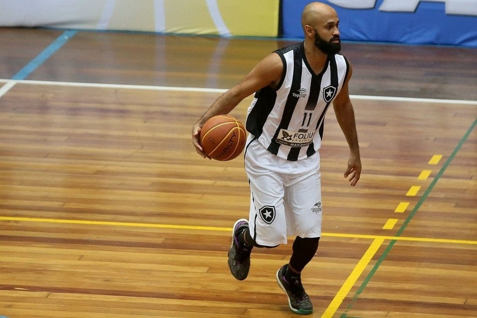 Semana do basquete: exclusiva com Arnaldo Moreira, ex-Seleção Brasileira de Basquete