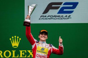 Enzo Fittipaldi será piloto na academia Red Bull e competirá pela Carlin na Fórmula 2 em 2023