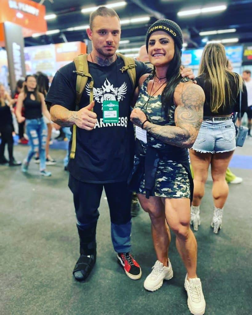 Mr. Saizen comenta sobre a Bodybuilder Alcione Santos em entrevista exclusiva