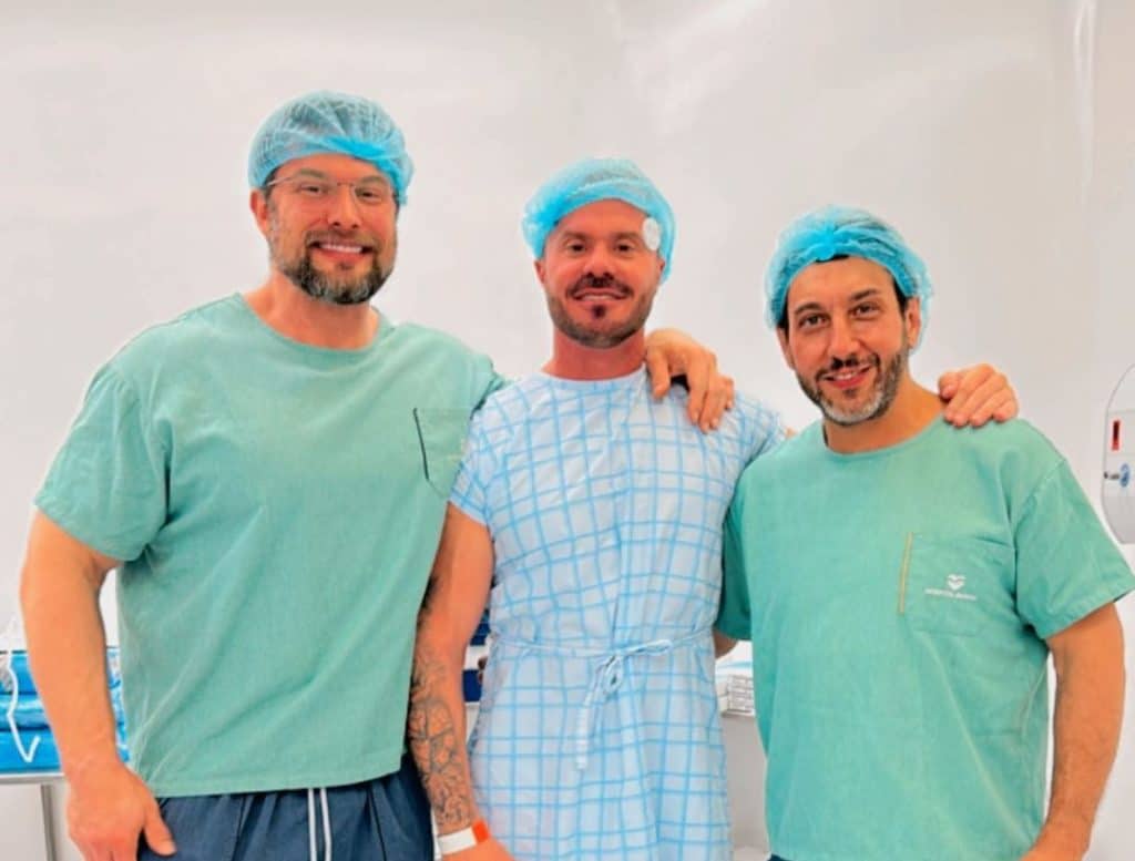 Renato Cariani realiza cirurgia para tratar ruptura no bíceps