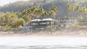 Confira os melhores momentos WSL dos dois primeiros dias em Pipeline