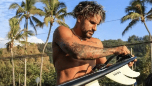 Italo Ferreira em busca de mais no Surf