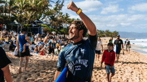 Toledo, Caio e Chumbinho sobrevivem e representam o Brasil nas quartas de final em Sunset