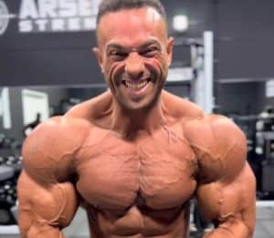 Alex Cambronero surpreende com físico seco rumo ao Arnold Classic