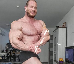 Michal Krizo – Físico após Olympia choca público