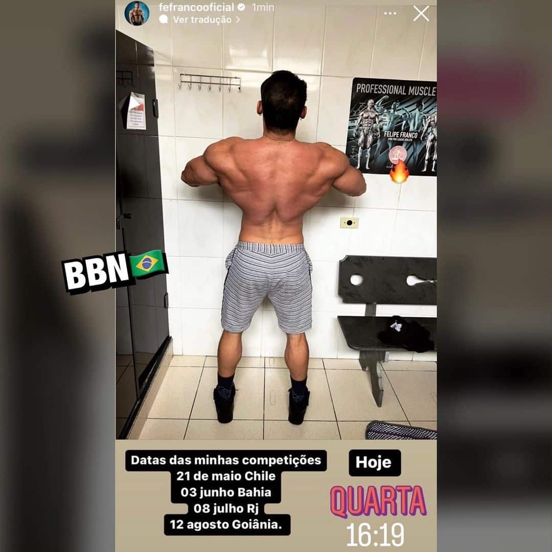 Fe Franco mostra dorsal gigante em atualização