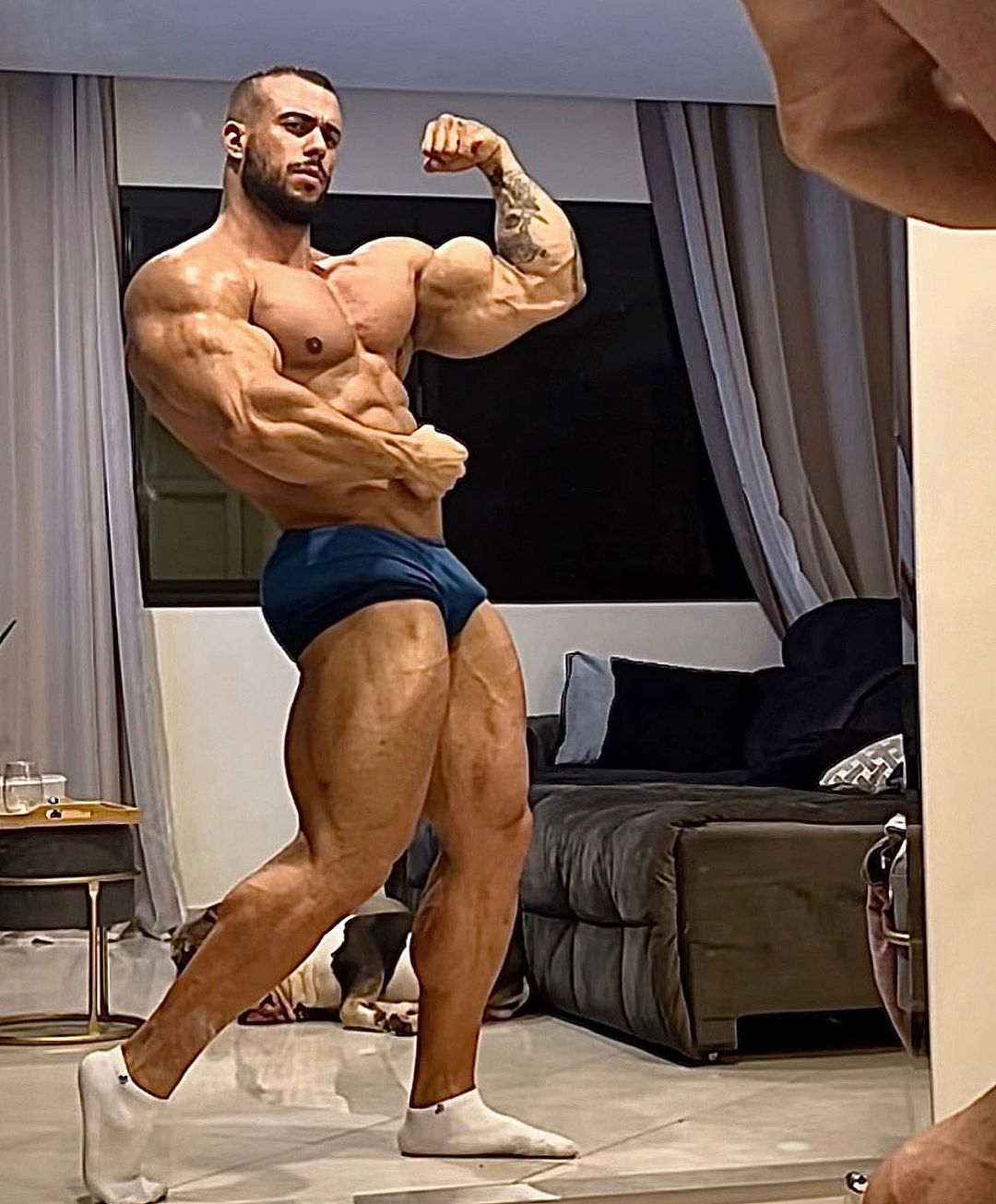 Marcelo Horse posta atualização com físico estético em bulking