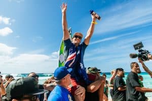 Jack Robison vence Gabriel Medina e brasileiro está fora do WSL Finals