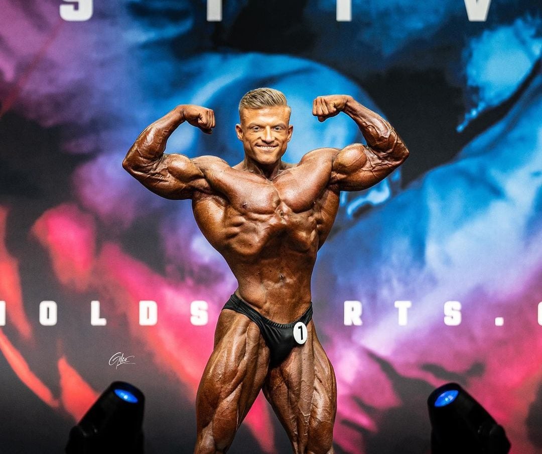 Urs Kalecinski no Arnold Classic Ohio 2023 – Físico surpreendente