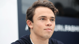 Nyck de Vries se diz contente mesmo com 14° na estreia