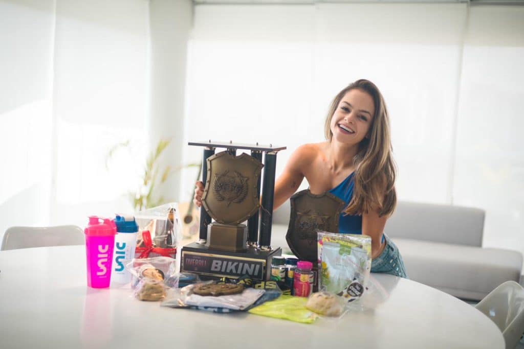Rejanny Rezende conquista Overall da Bikini no Novice Open 2023