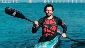 Ciclista engole abelha durante treinamento e morre após 21 dias internado