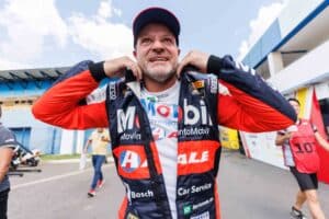 “O negócio é movido a amor!”, Rubens Barrichello fala sobre mais uma temporada como piloto da Stock Car