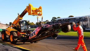 F1: Confira fotos dos acidentes no caótico GP da Austrália