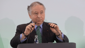 F1: “Sempre duvidava de si próprio”, ex-chefe da Ferrari faz comparações entre Schumacher e Verstappen