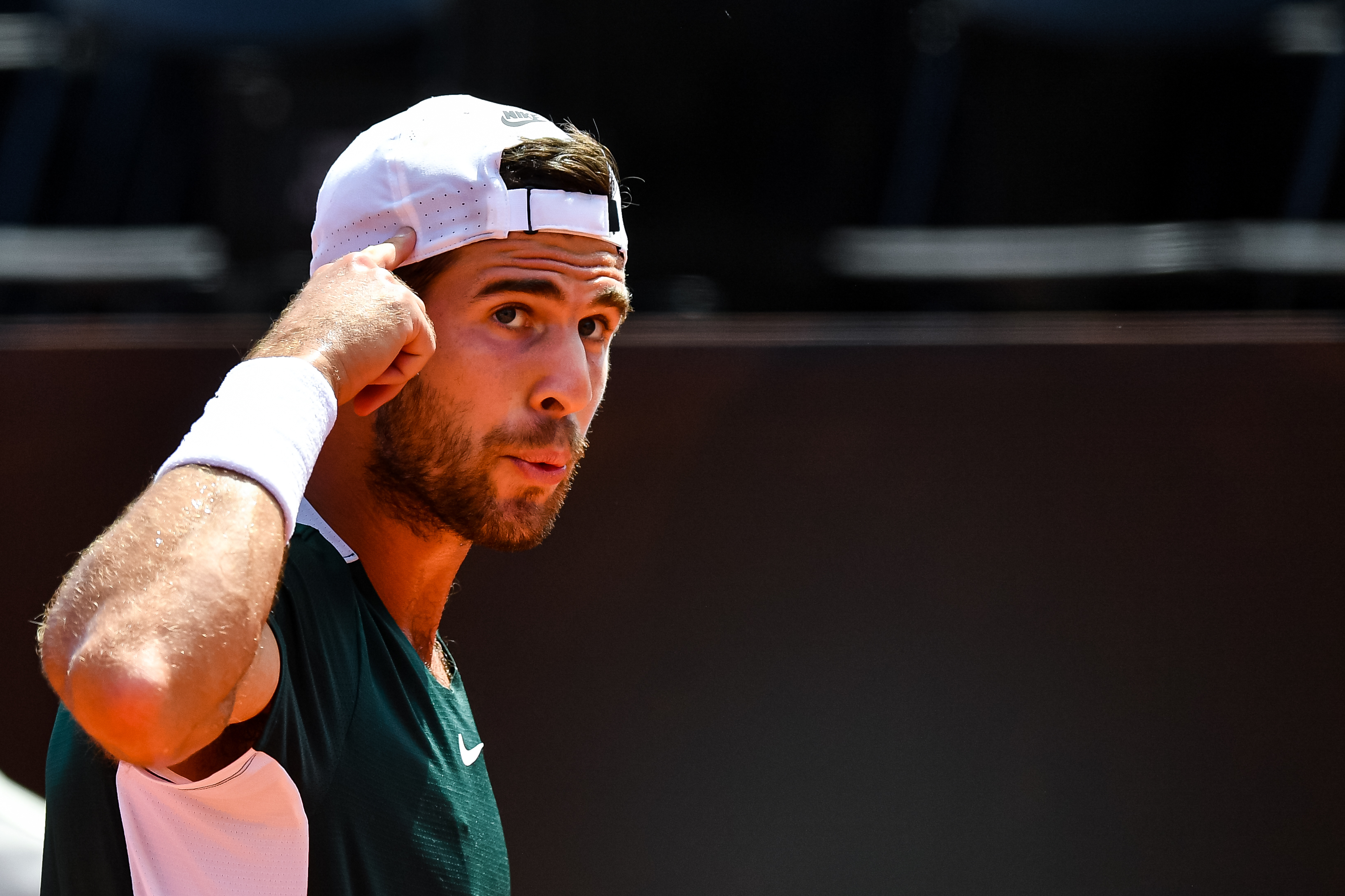 Karen Khachanov elimina brasileiro após grande partida