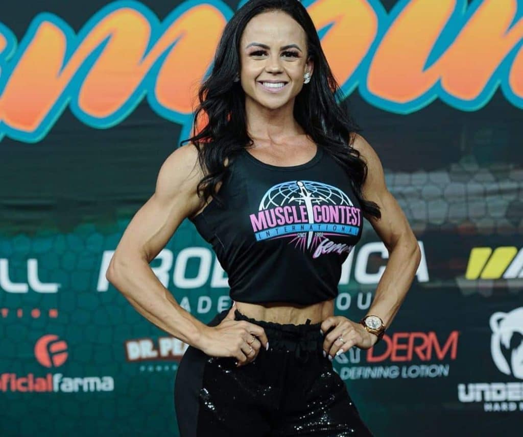 Luciana Santos declara quais são seus próximos shows na Bikini Pro - Entrevista